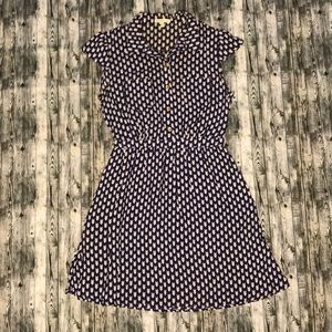 Blue dress with white arrow print